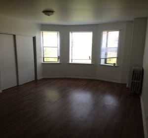 Living room - 7715 S South Shore Dr Chicago, IL 60649