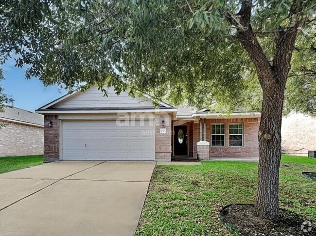 Building Photo - 18505 Sandy Bottom Dr
