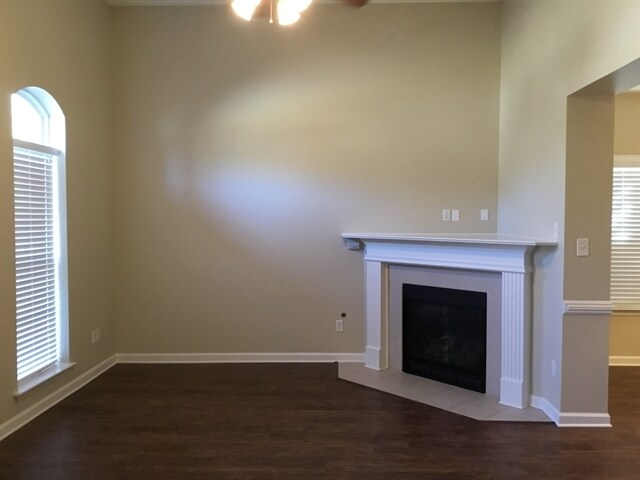 Building Photo - 10259 Morning Hill Dr