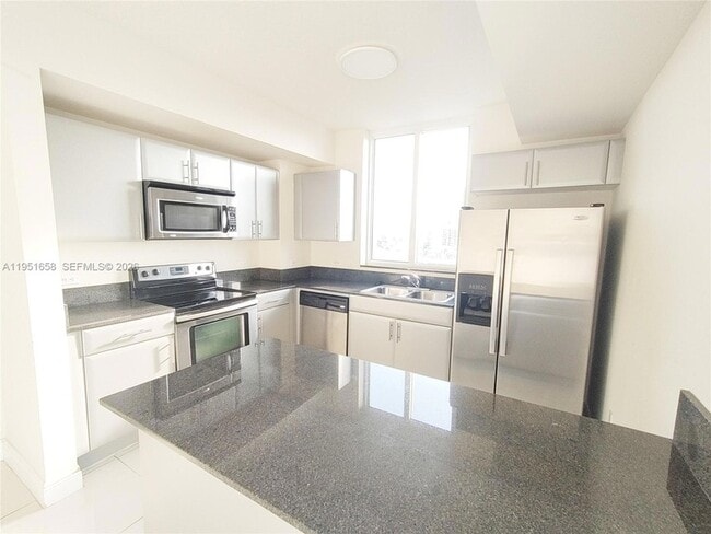 Photo - 1871 NW S River Dr Apartment