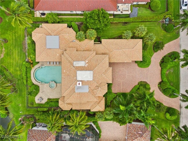 Building Photo - 2573 Escada Dr