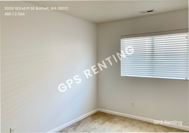 Building Photo - Charming 4 bedroom Single Family Home