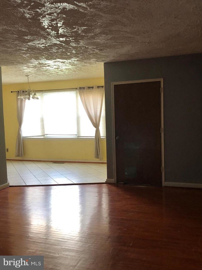 Building Photo - 3706 Conshohocken Ave