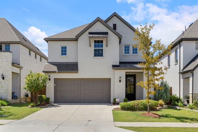 Photo - 1456 Kit King Dr House