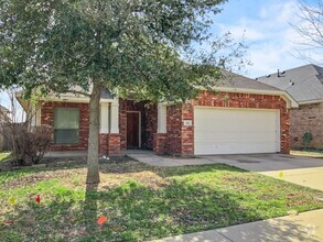 Building Photo - 656 Minkel Dr