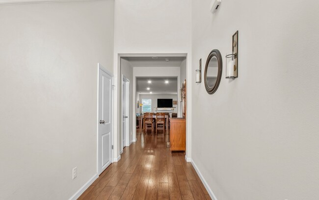 Foto del edificio - 3358 Nova St NE