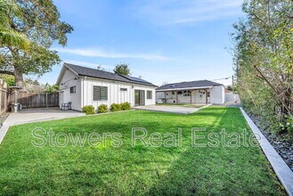 Building Photo - 21747 Orange Ave