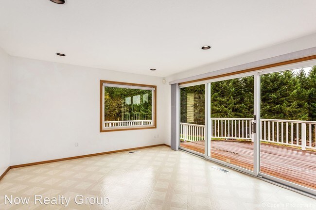 Foto del edificio - 15035 NW Mason Hill Rd