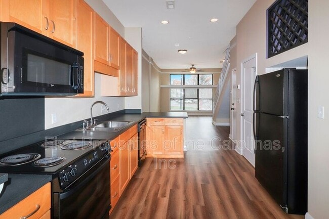 Photo - 547 New Bern Station Ct House