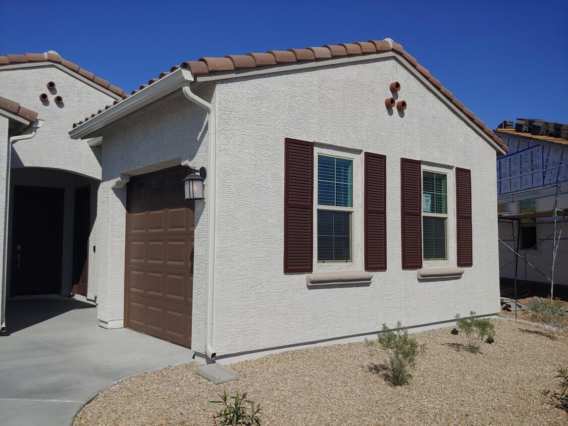 Primary Photo - 4019 S 96th Dr