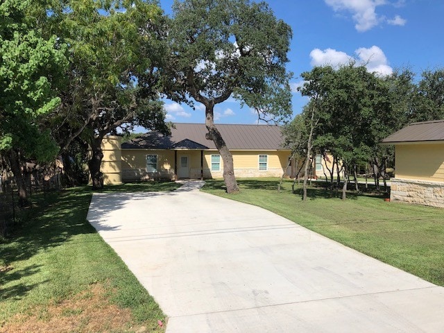 Building Photo - 9455 Aqua Dr
