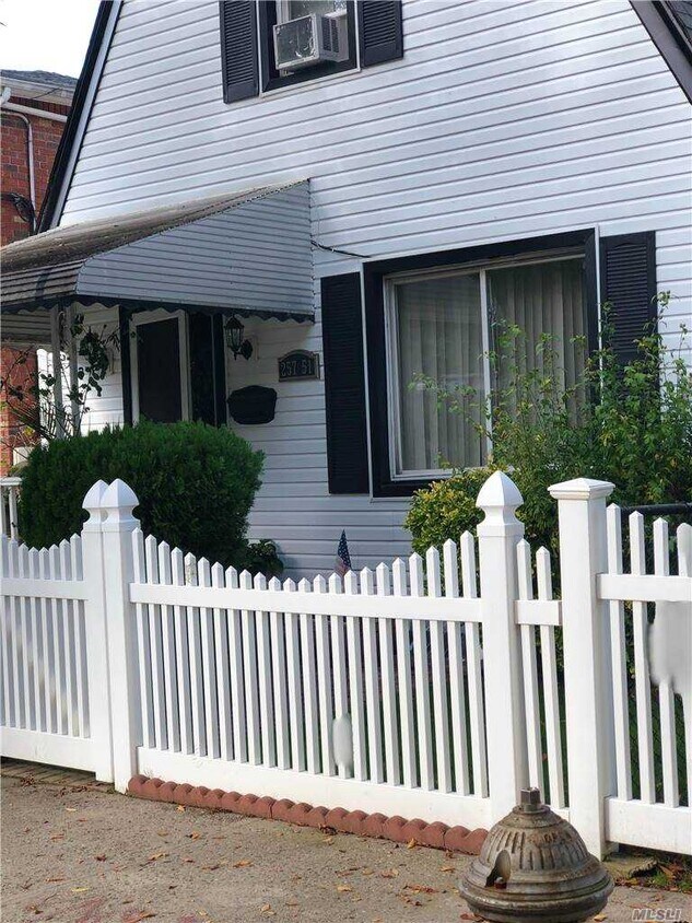 Primary Photo - 257-51-257145 145th Ave