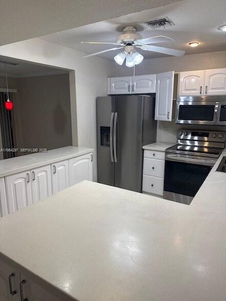 Foto del edificio - 8682 NW 40th St