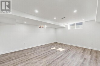 Building Photo - 2385 Dress Cir Cres