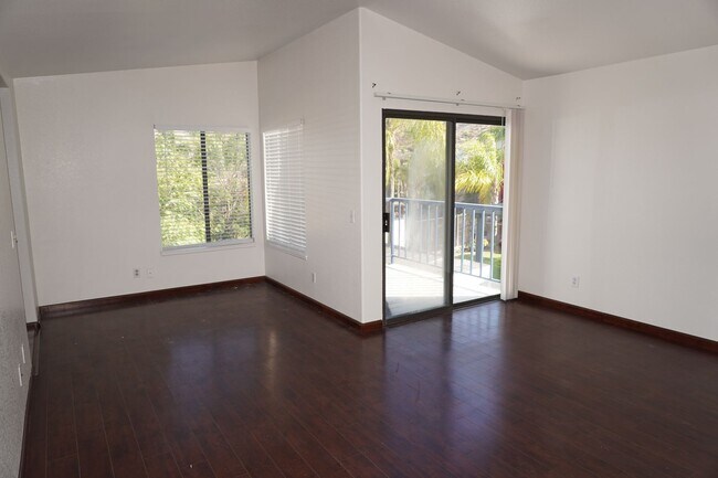 Foto del edificio - 10386 Meadow Creek Dr