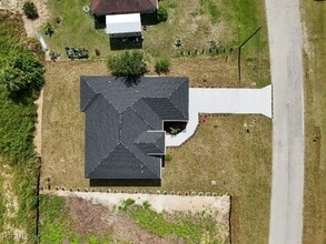 Building Photo - 9054 Lamkin Cir