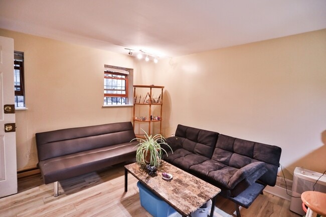 Foto del edificio - 204 Jay St