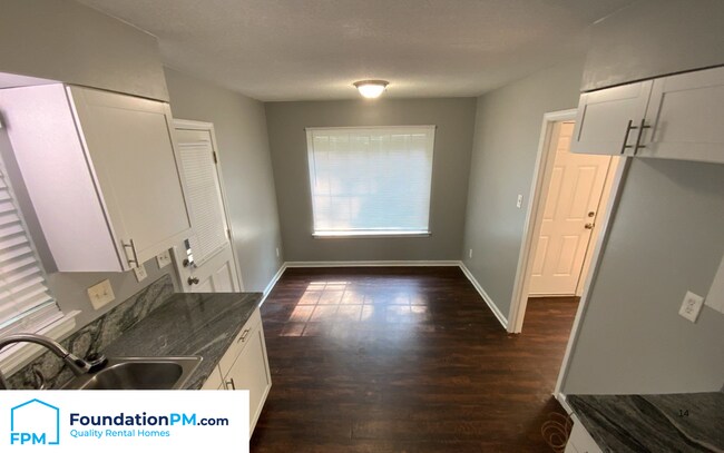 Foto del edificio - 2564 Lynnfield Rd