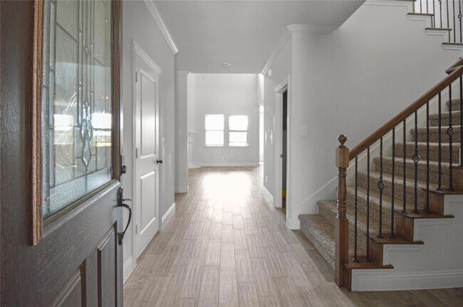 Building Photo - 10921 Aransas Pass Pl