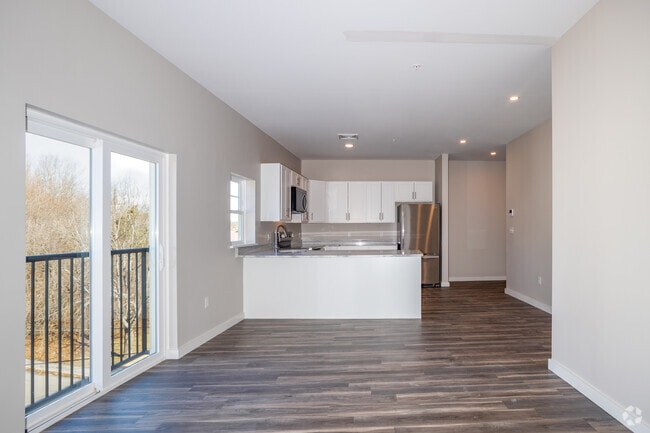 1BR, 1BA - 798SF - Living Room - Fallview on Main- 186 Main Street
