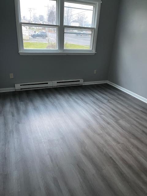 Primary Photo - 308 E Bloomfield St, 1st Fl - 3B