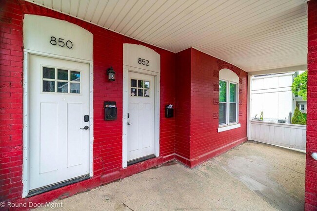 Foto del edificio - 850 Wilson Ave