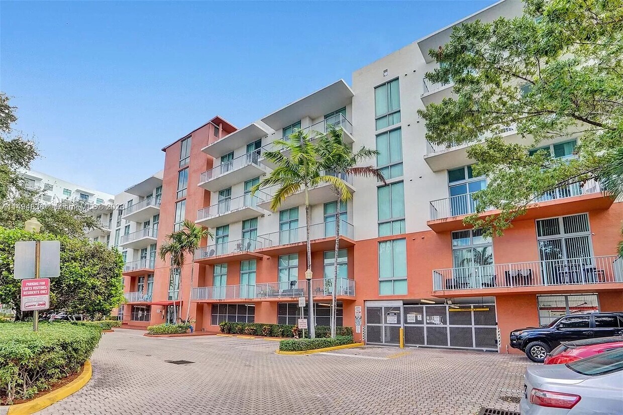 Foto principal - 2100 Van Buren St
