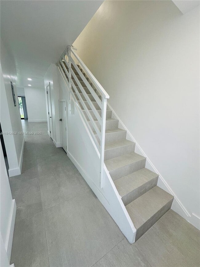 Foto del edificio - 7157 W 19th Ct