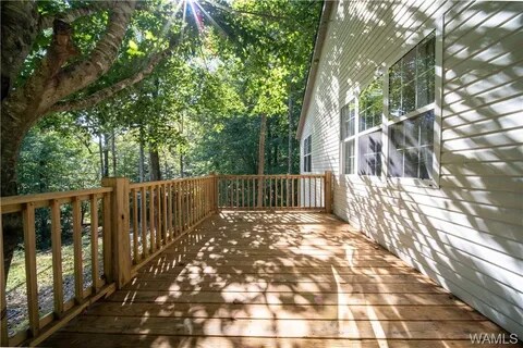 Foto del edificio - 7650 Hargrove E Rd