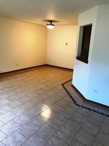 Foto del edificio - 4150 Williamsburg Ct