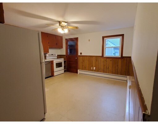 Building Photo - 16 Liberty Dr