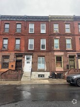 Building Photo - 1926 W Diamond St