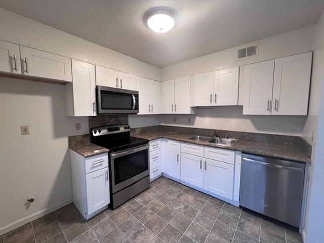 Foto del edificio - 4344003/41T