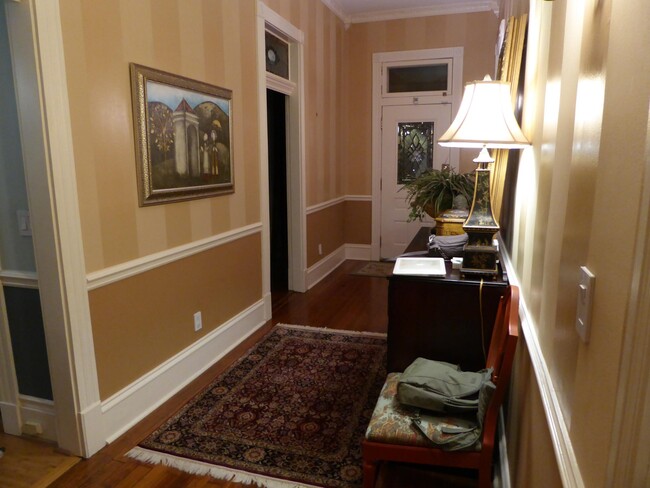 Hallway - 906 Fatherland St