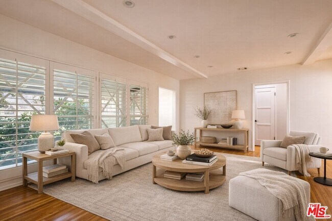 Building Photo - 14006 Runnymede St