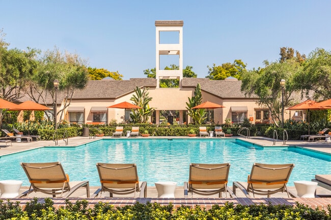 Building Photo - Northwood Place