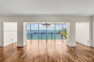 Building Photo - 11111 Biscayne Blvd