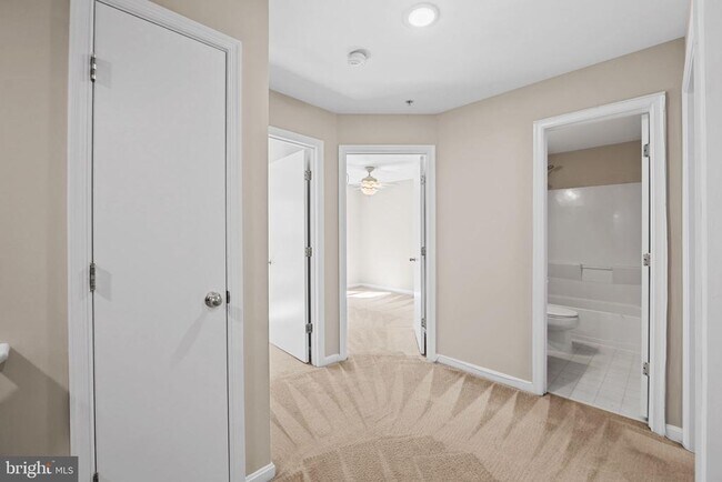 Foto del edificio - 23404 Rainbow Arch Dr