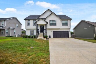 Building Photo - 1340 Sussex Dr