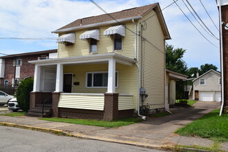 Building Photo - 861 Brackenridge Ave
