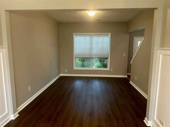Building Photo - 413 Glenleigh Dr