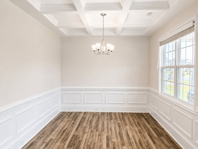 Foto del edificio - 2120 Lunsford Dr