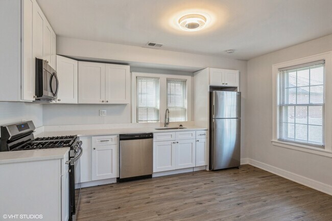 Foto del edificio - 5348 S Merrimac Ave
