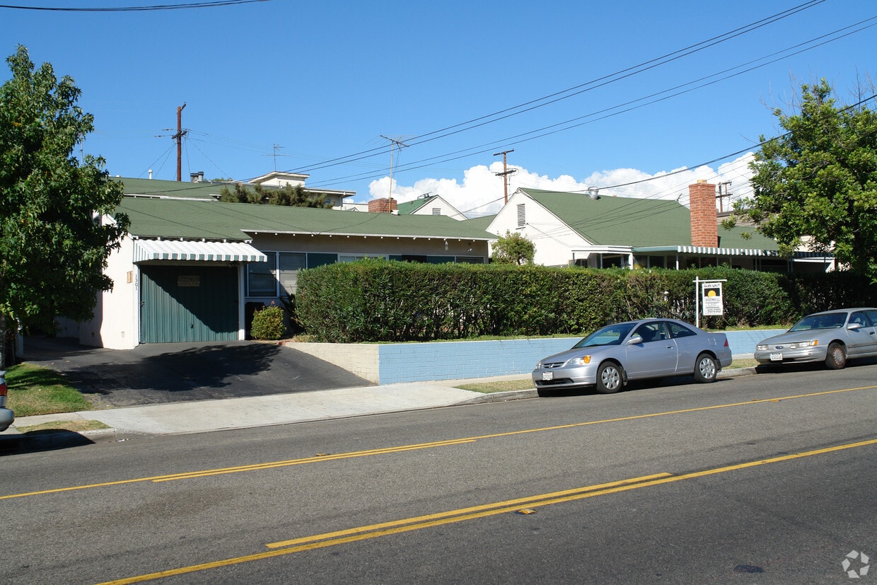 Primary Photo - 1301 E Wilson Ave