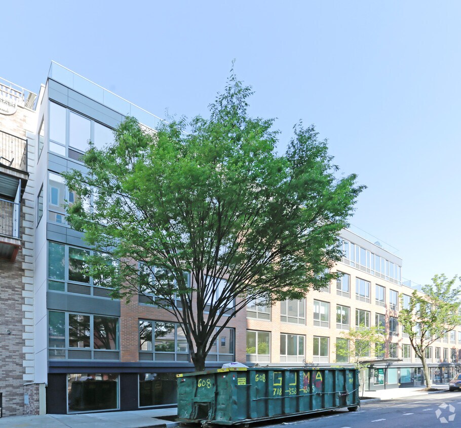 168184 Franklin Ave, Brooklyn, NY 11205 Apartments in Brooklyn, NY