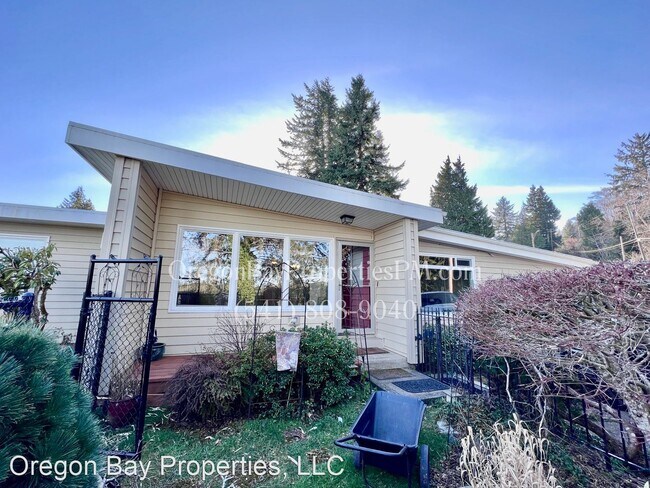 Building Photo - 3 br, 2 bath House - 2115 California Ave