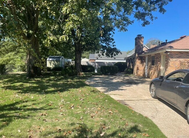 Building Photo - 4078 Ray Dr