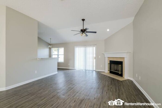 Foto del edificio - Reduced!
