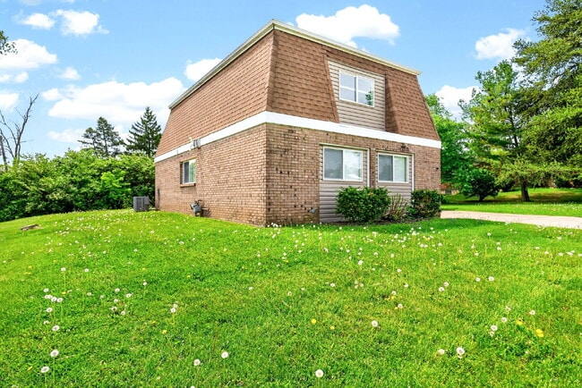 Photo - 931 Waycross Rd Apartment