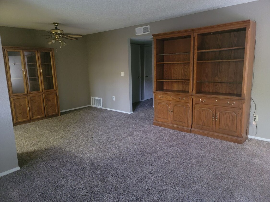 2643 Sunny Slope Dr Unit 4, Sparks, NV 89434 Condo for Rent in Sparks, NV